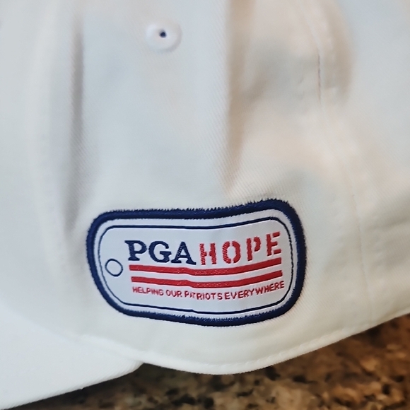 F16 White and Blue‎ Cap - Picture 3 of 5